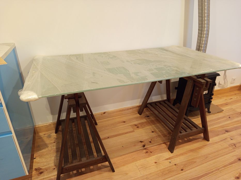 Secretaria tampo de vidro