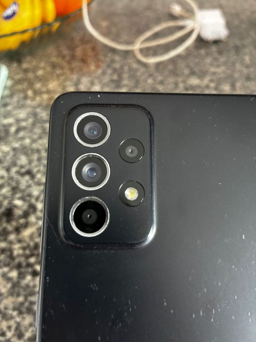 Samsung Galaxy A52 em bom estado