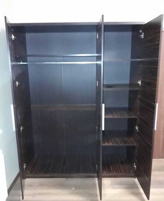 Шафа 156 см Нова зі складу Венге/ Апріл Новый В наличии