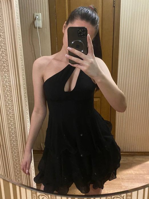 Шикарна сукня