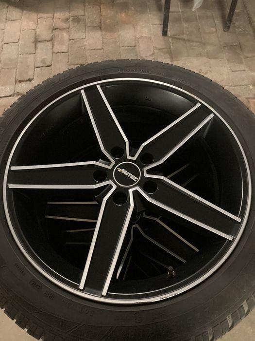 Koła 5x114,3 225/50/18 8Jx18H2 ET 38 Autec