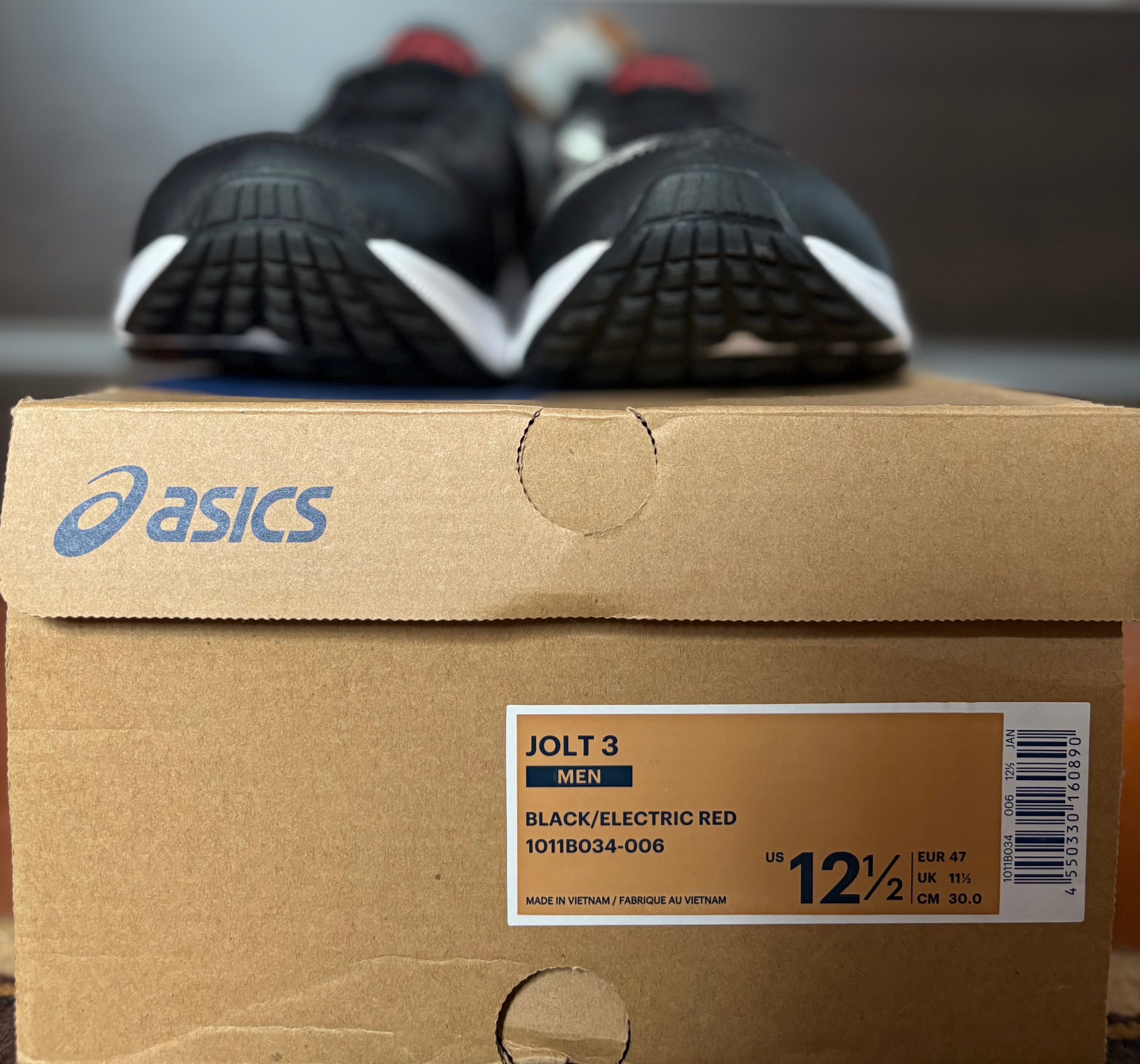 Чоловічі кросівки для бігу Asics JOLT 3  47 (EU), 30 (CM), 12,5 (US)
