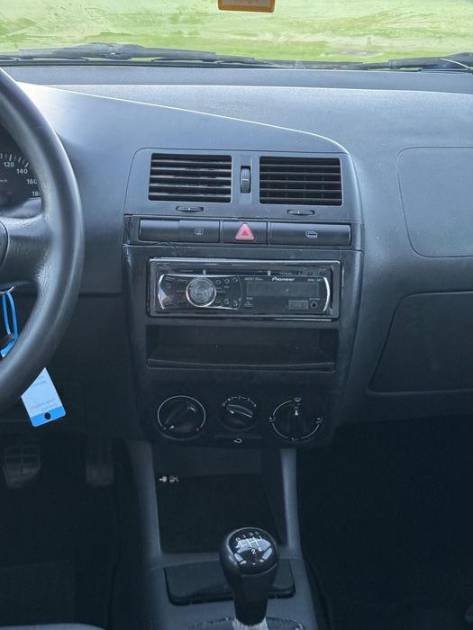 Seat Ibiza 1.0 MPI 60 CV