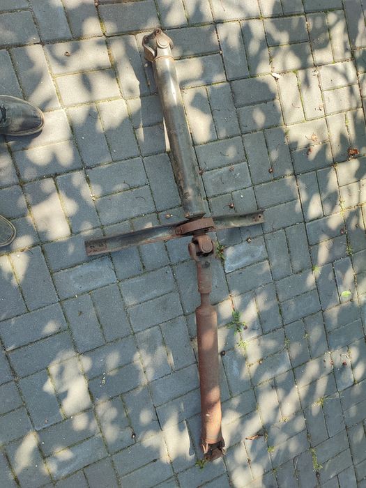 Sprzedam pompkę spryskiwaczy że zbiornikiem