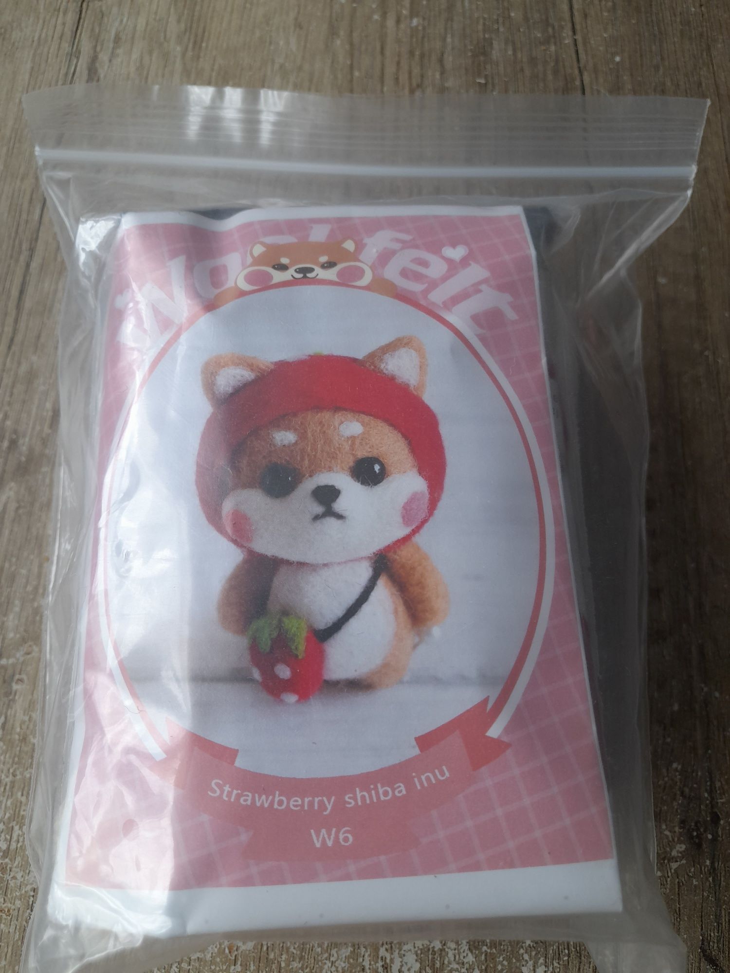 Zestaw do filcowania - strawberry shiba inu w6