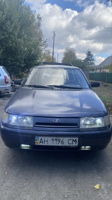 Продам машину ваз 2111