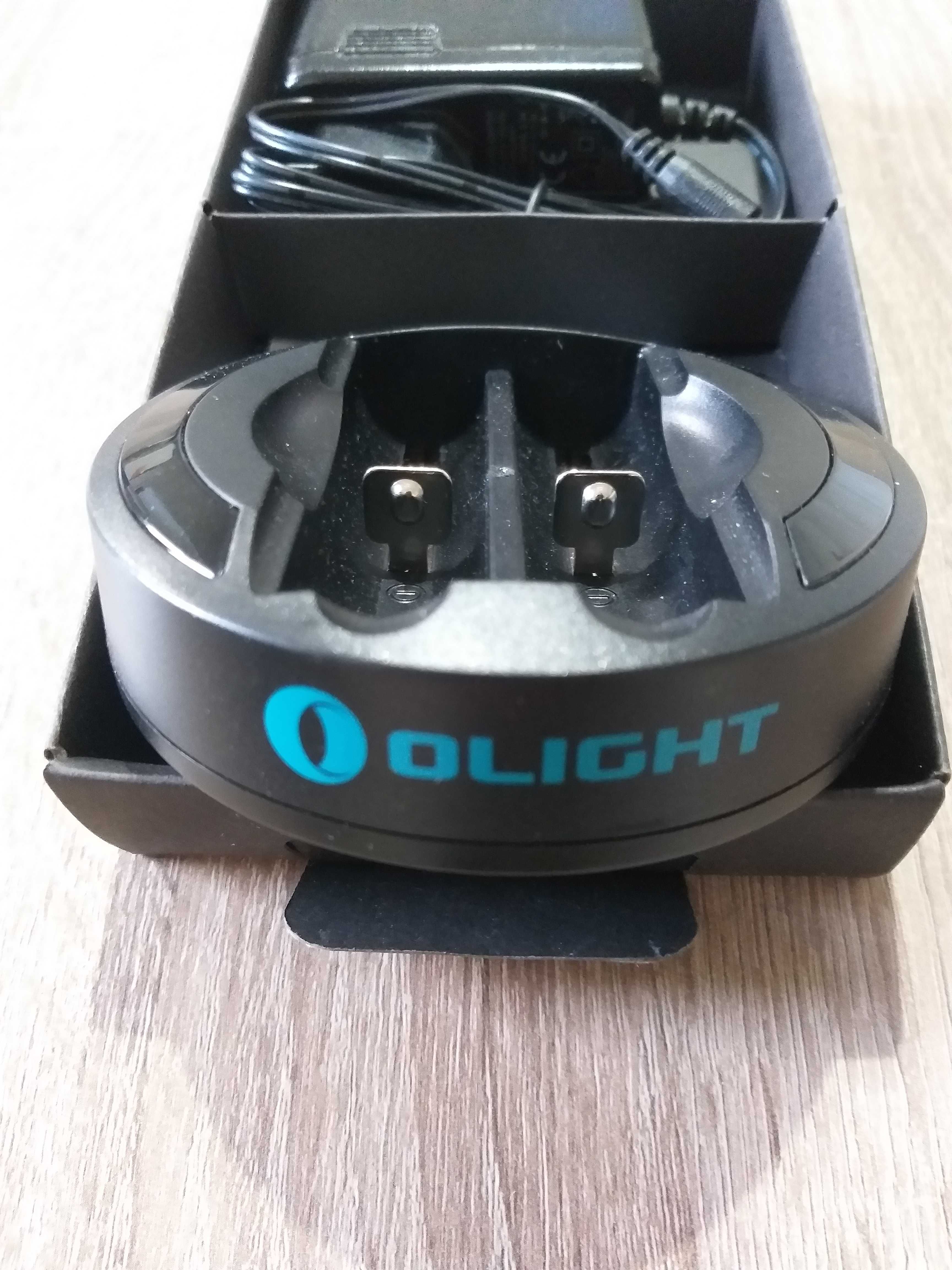 Ładowarka Olight Omni-Dok II