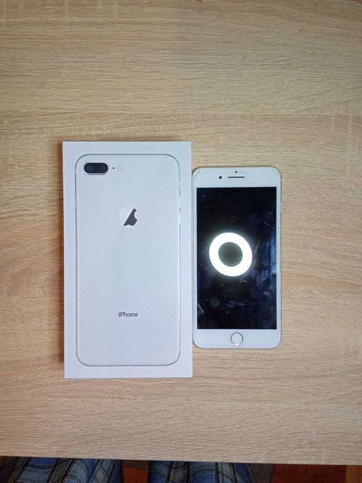 iPhone 8+  256гб