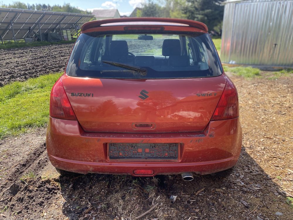 Suzuki swift mk6 1.3 бензин капот з Німеччини