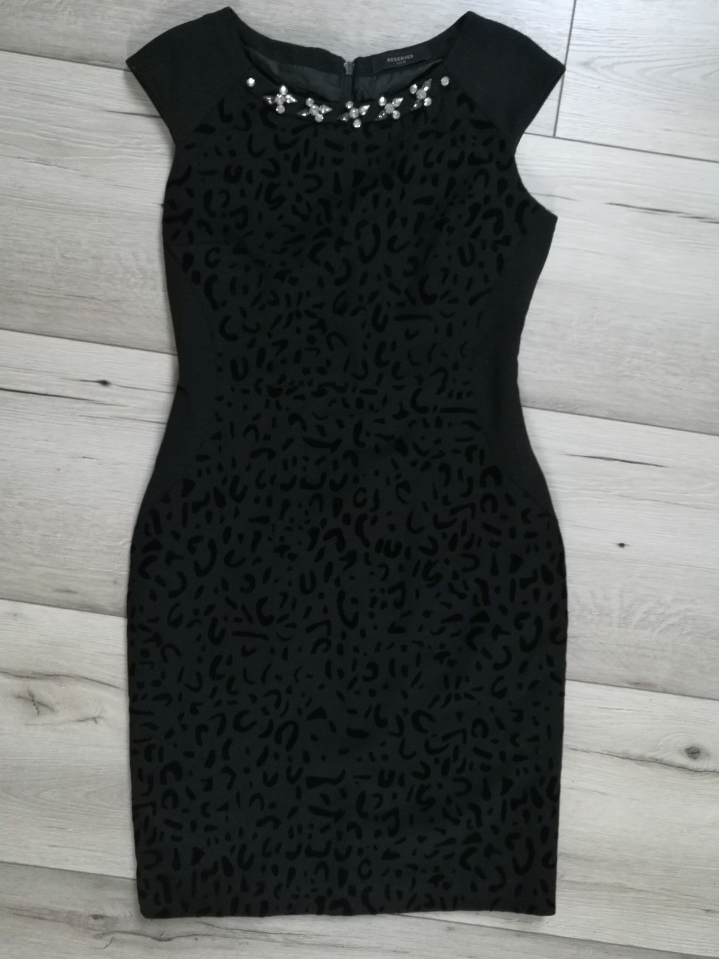 NOWA elegancka sukienka, mała czarna 38