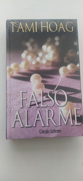 Vários livros novos