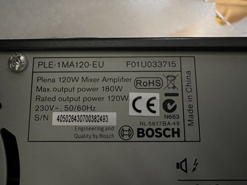 Wzmacniacz Miksujący Bosh Plena PLE- 1 MA120-EU