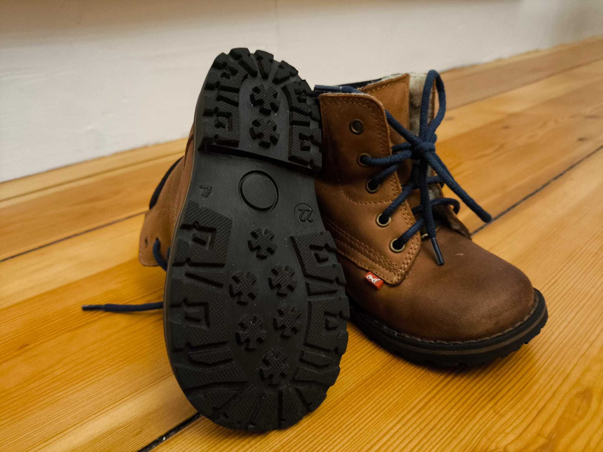 Buty zimowe Emel w idealnym stanie
