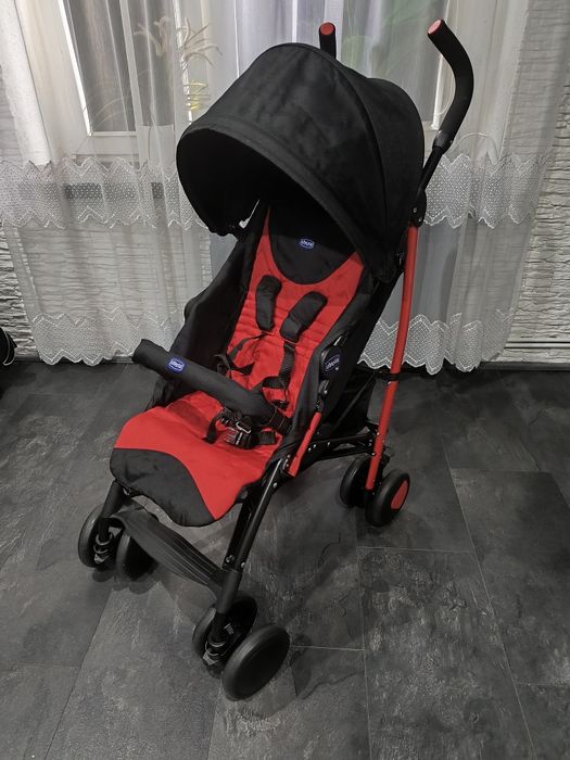 Nowy wózek parasolka chicco echo