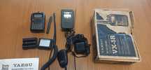 Vendo radio Yaesu VX5R