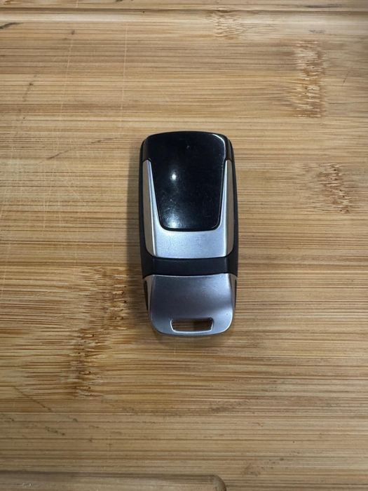 Pilot kluczyk AUDI USA A4 A5 Q5 Oryginalny