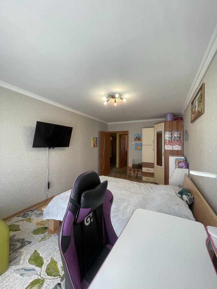 Продаж 2к квартири,  р-н Позитрон.