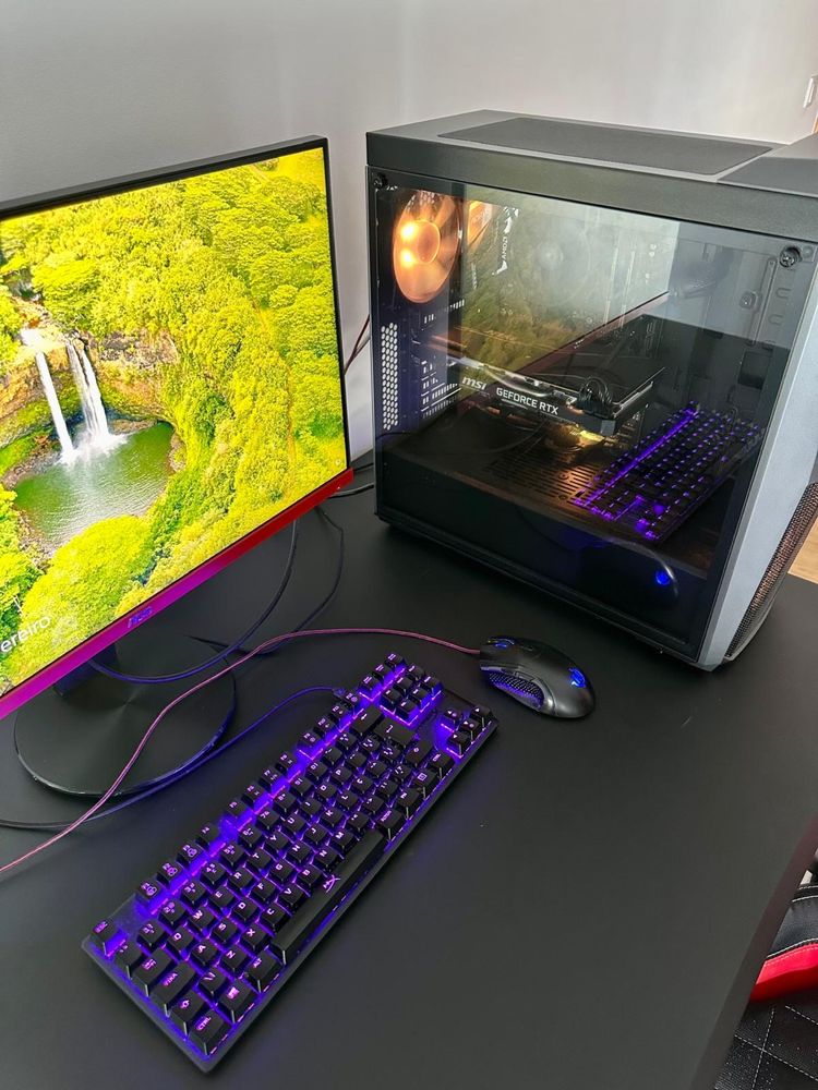 Vendo Monitor e teclado gaming