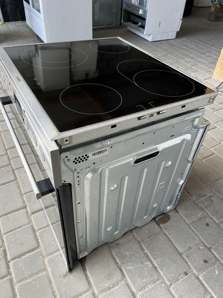 Електро плита AEG UWO4467 Електро духовка + варочна панель