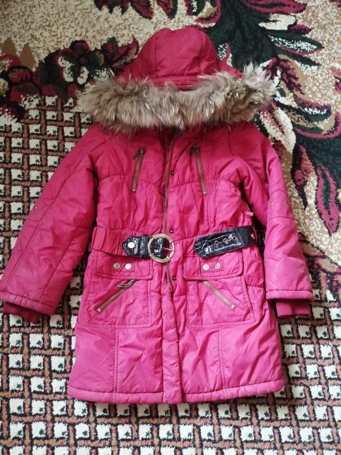 Пальто детское Danilo 140 см зимнее, с поясом и мехом
