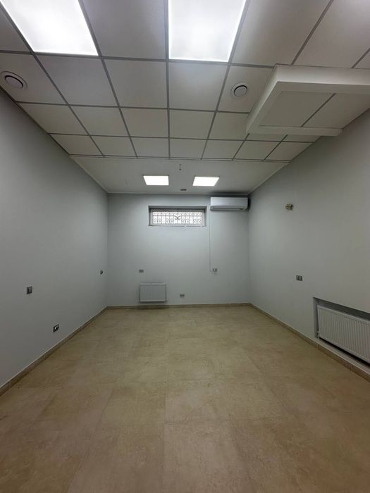 Оренда приміщення 90 м2 з прохідністю людей