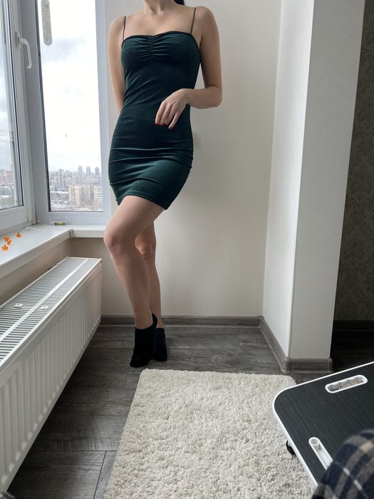 Сукня коктейльна