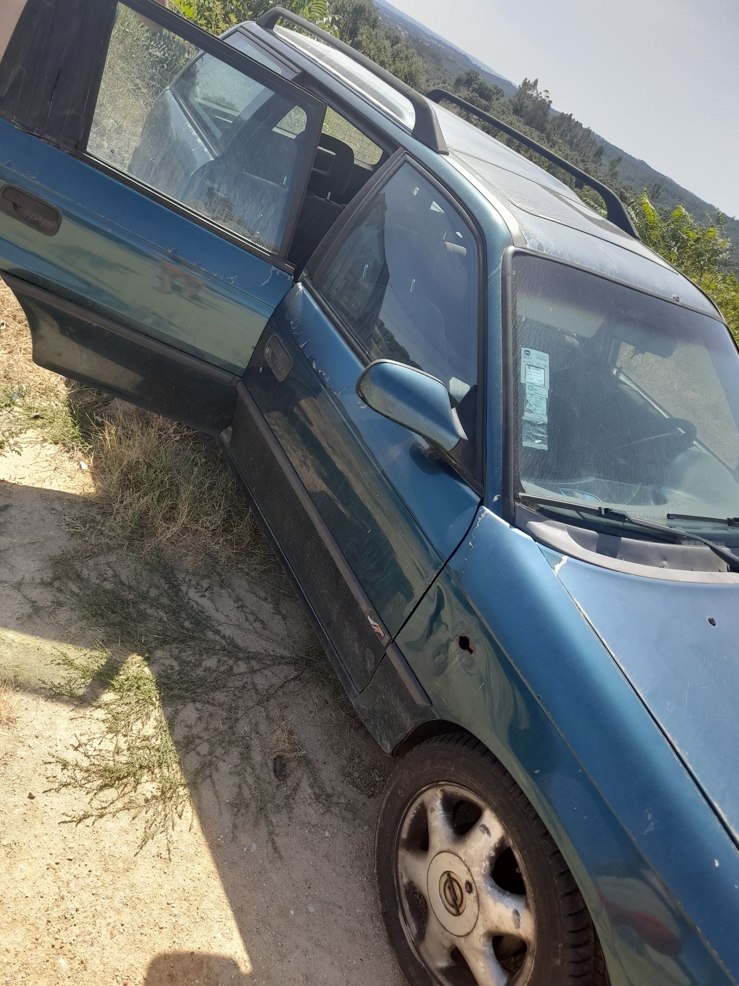 Carrinha opel astra caravan
