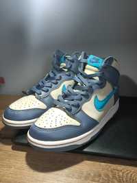 Nike dunk high r. 40