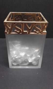 Yves Saint Laurent Guarda- Jóias.