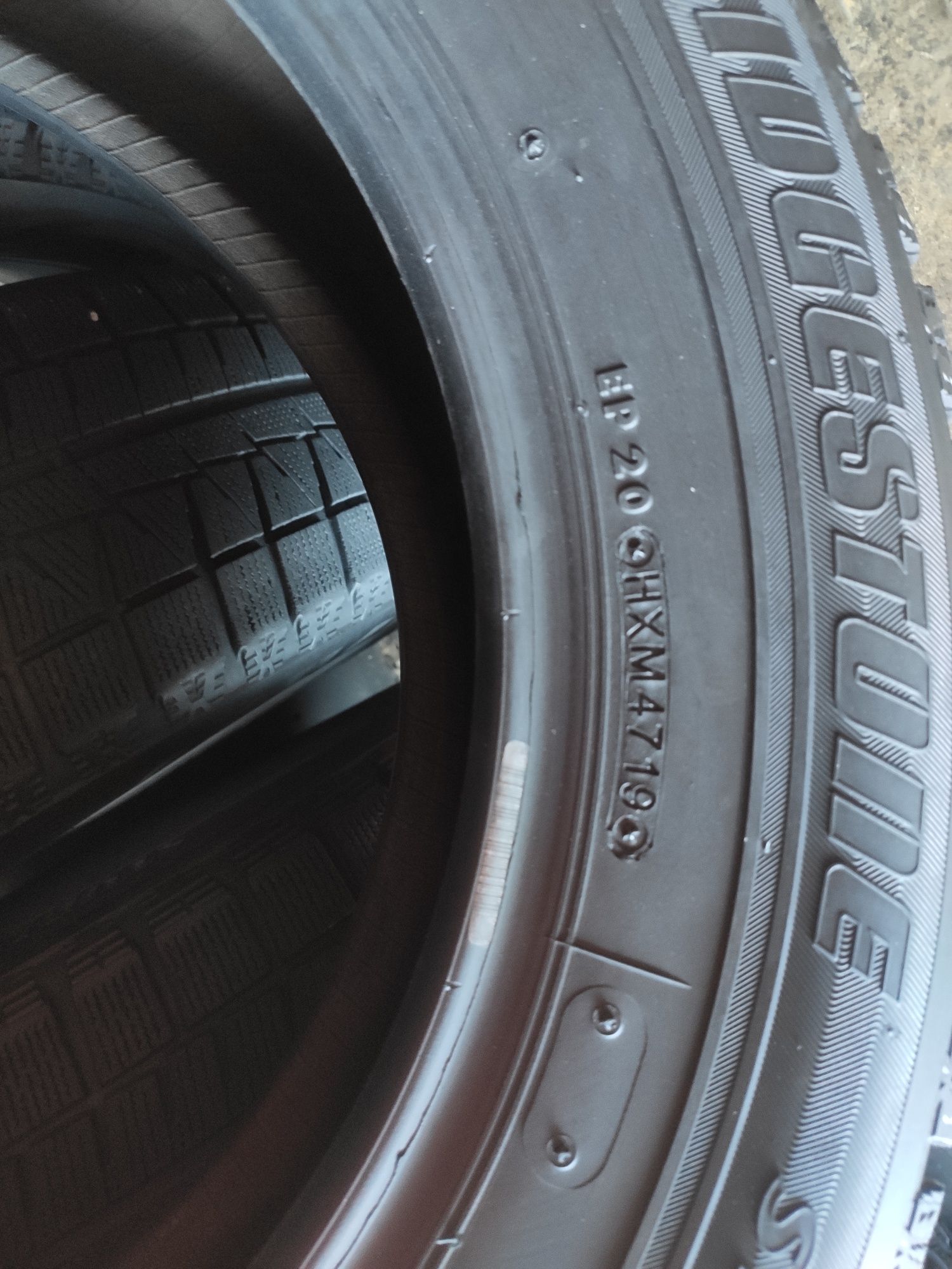 Зимняя резина шини 205.60.16 Bridgestone Blizzak RevoGZ.7.5мм.6.5мм.Яп