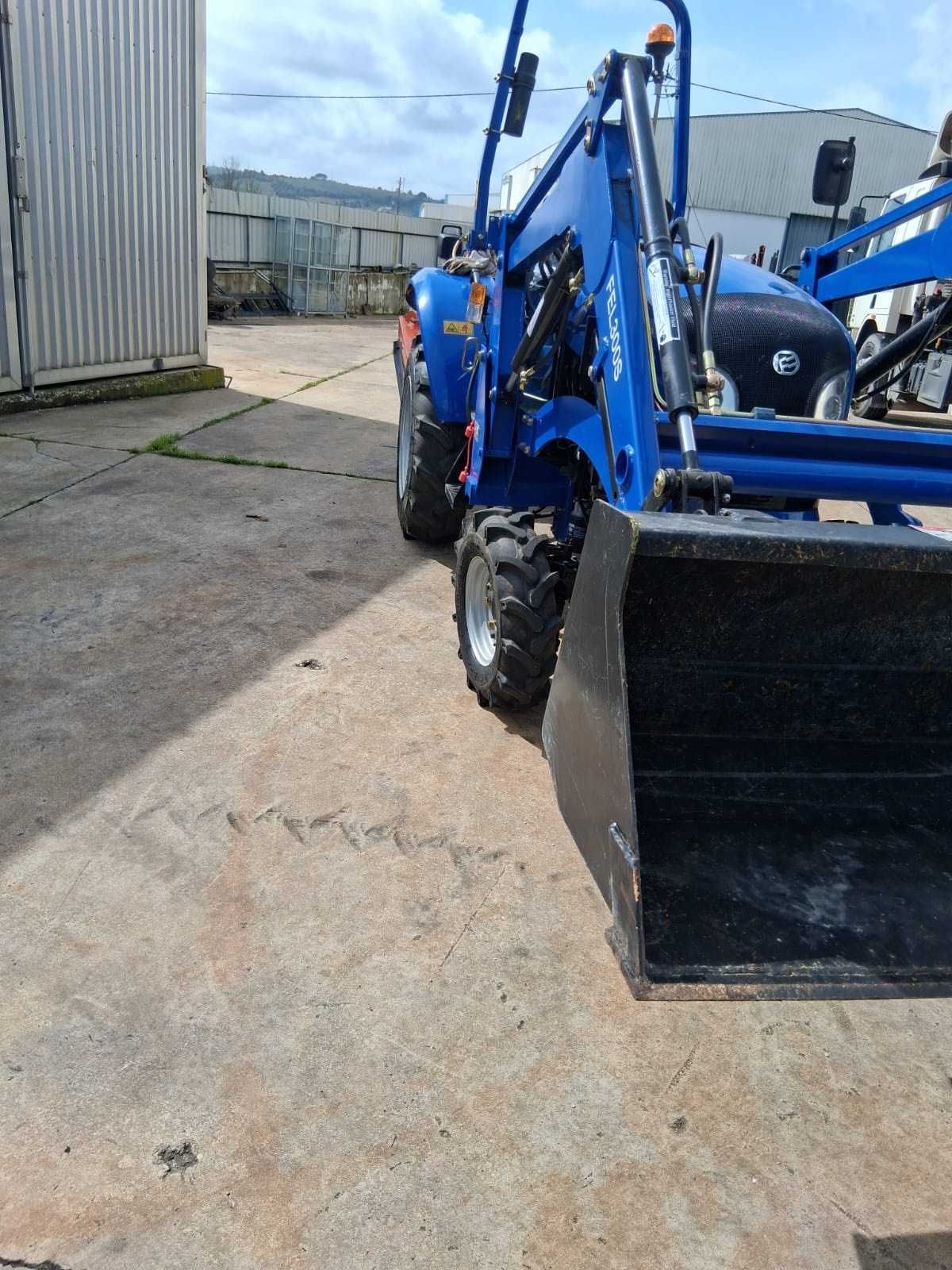 Trator Agrícola DongFeng