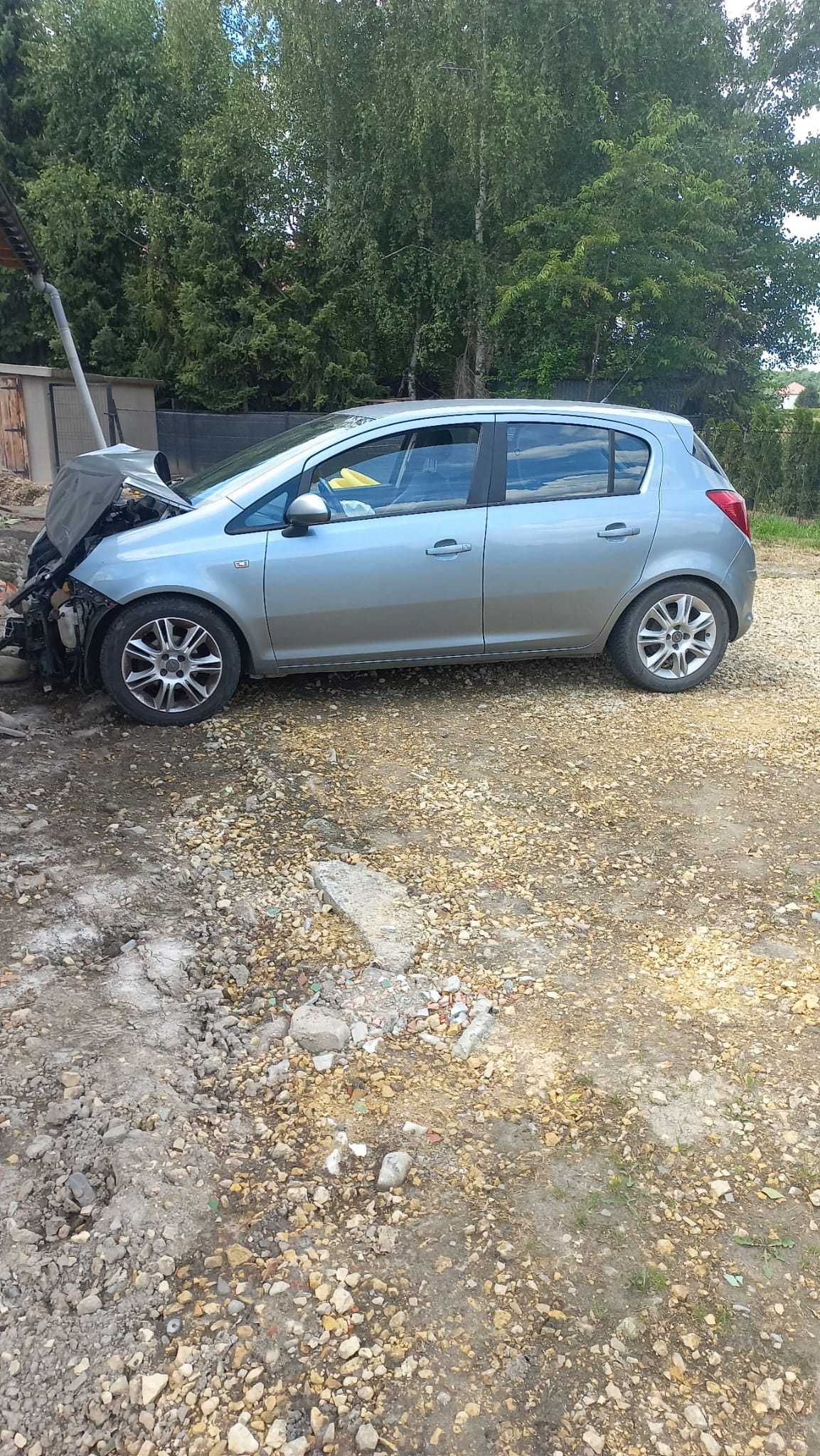 Sprzedam auto powypadkowe
