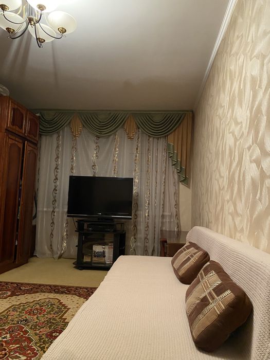 Квартира подобово місто Лозова