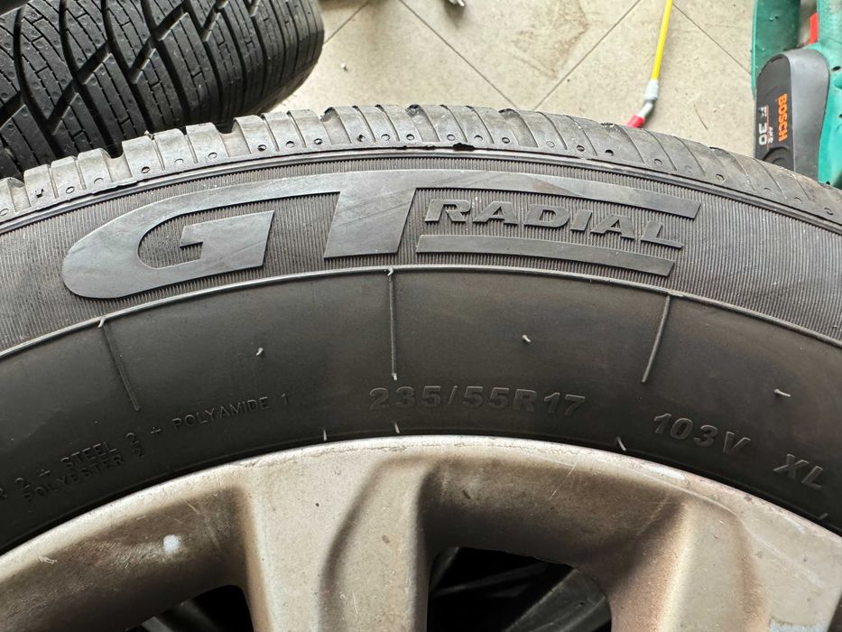 Koła aluminiowe 17'' 5x108 FORD ET52,5 7,5Jx17'' z oponami235/55R17