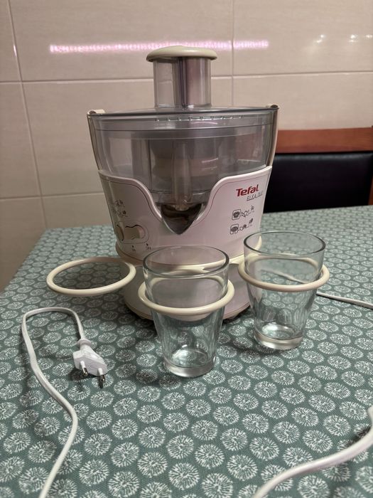 Tefal Elea Duo – Centrifugadora (com espremedor avariado)