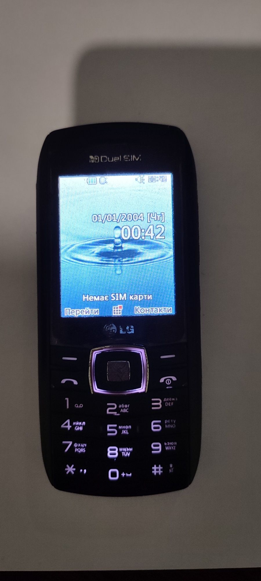 LG GX300 повністю робочий.