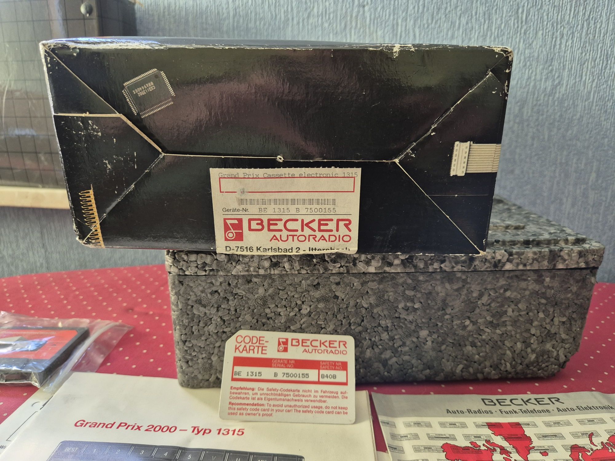 Radio Becker Grand Prix z Bluetooth  Mercedes w124 w201 r107 r129 w140