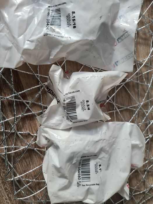 Facom s.41u zestaw nasadek 12 kątowych.