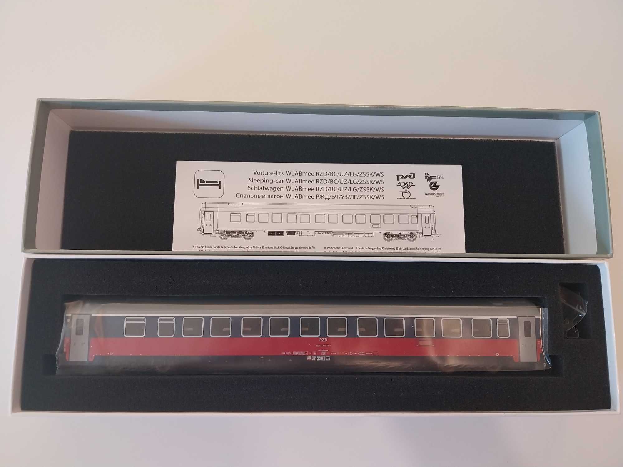 Wagon sypialny rosyjski WLABmee RZD - LS Models 48200 skala h0