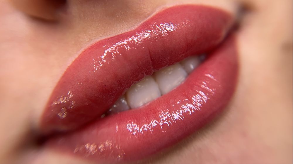 Макияж/Коррекция и окрашивание бровей/ Ламинирование ресниц/ Перманент