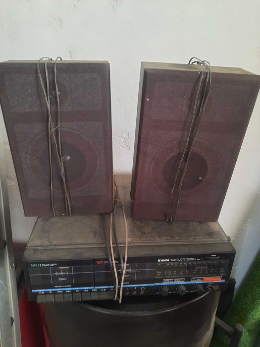 Aparelho de música antigo