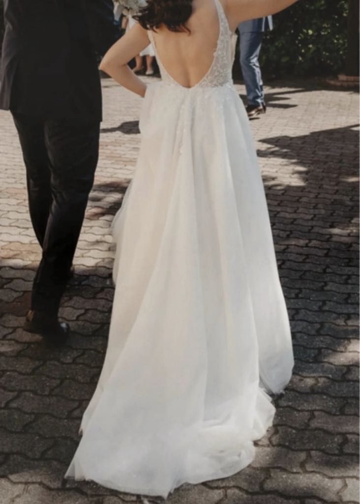 Suknia ślubna ivory kolekcja 2024 Anna Sposa