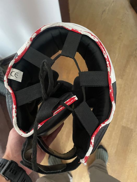 шолом боксерський Lonsdale
