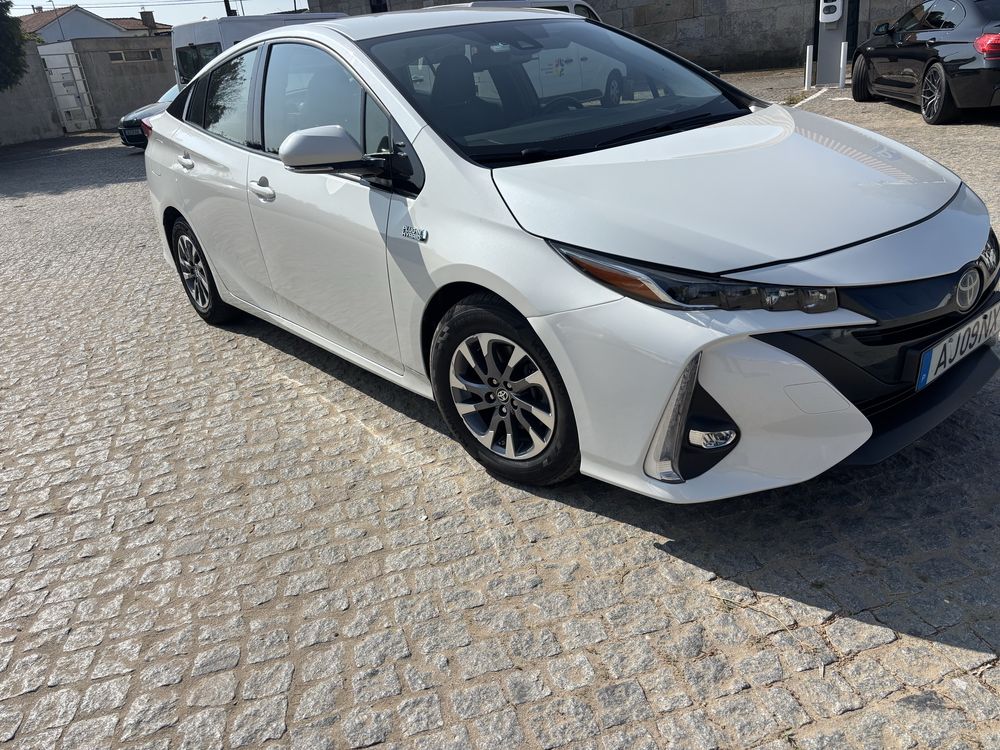 Toyota Pryus Hybrib Plug-in