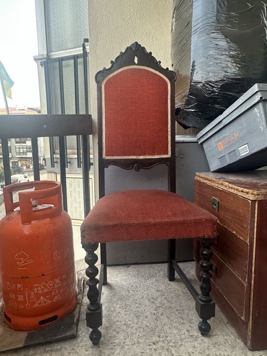 Cadeiras para mesa