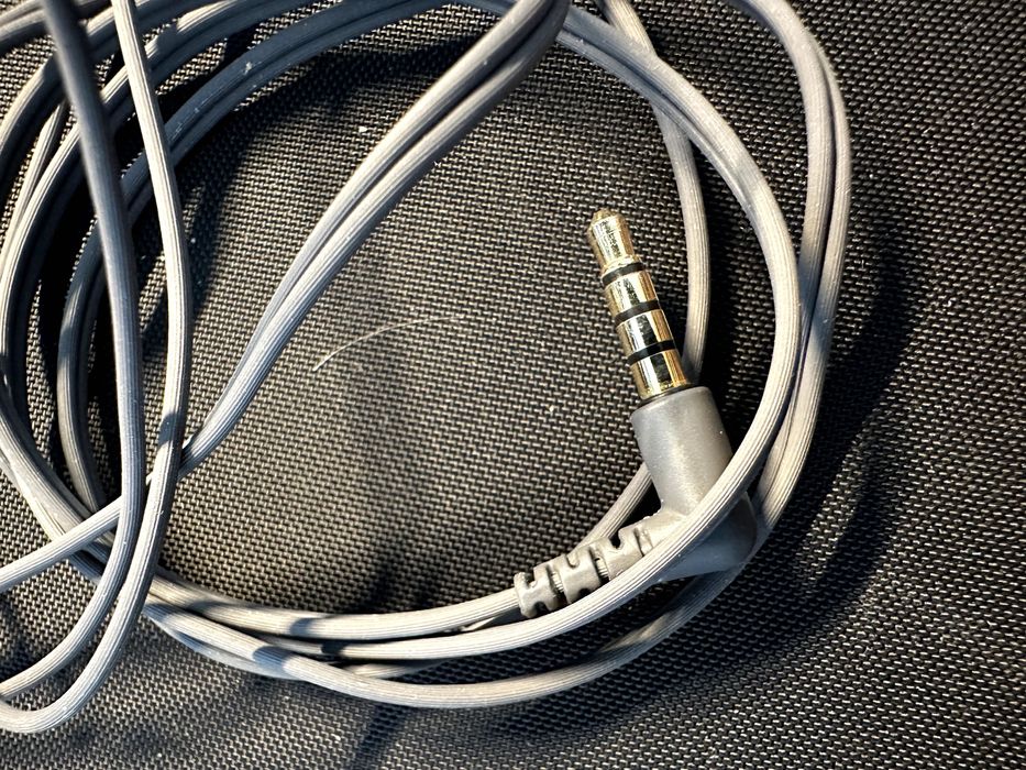 Headphones SONY auricular desportivos  MDR-AS210 - COMO NOVOS!