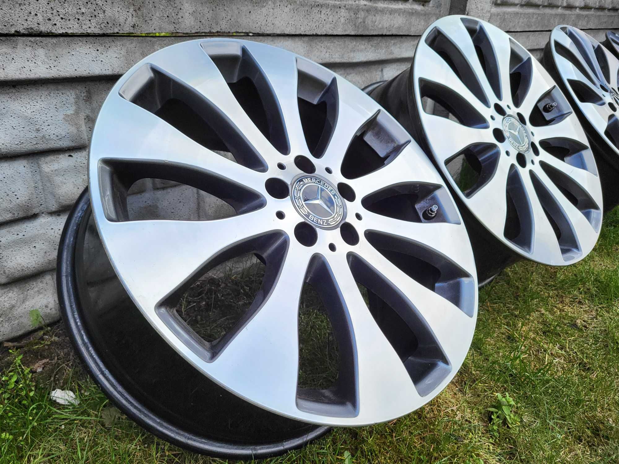 Felgi 19" 5x112 Mercedes S W222 W221 Vito Viano CLS E W213 W212 GLC