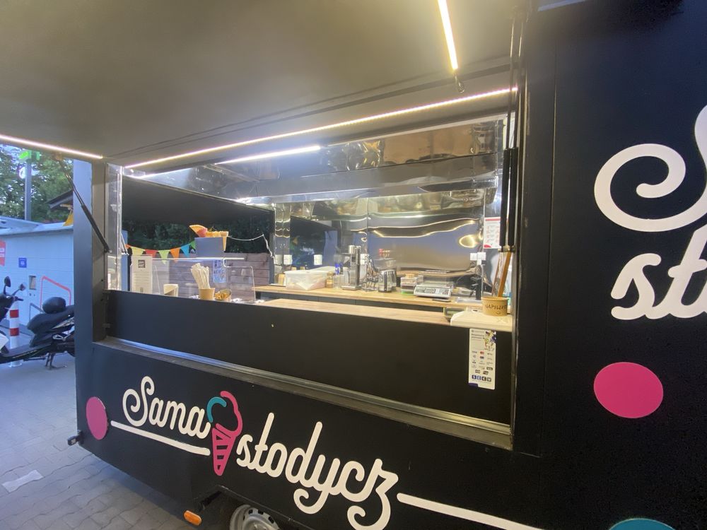 Przyczepa gastronomiczna do sprzedaży lodów gałkowanych