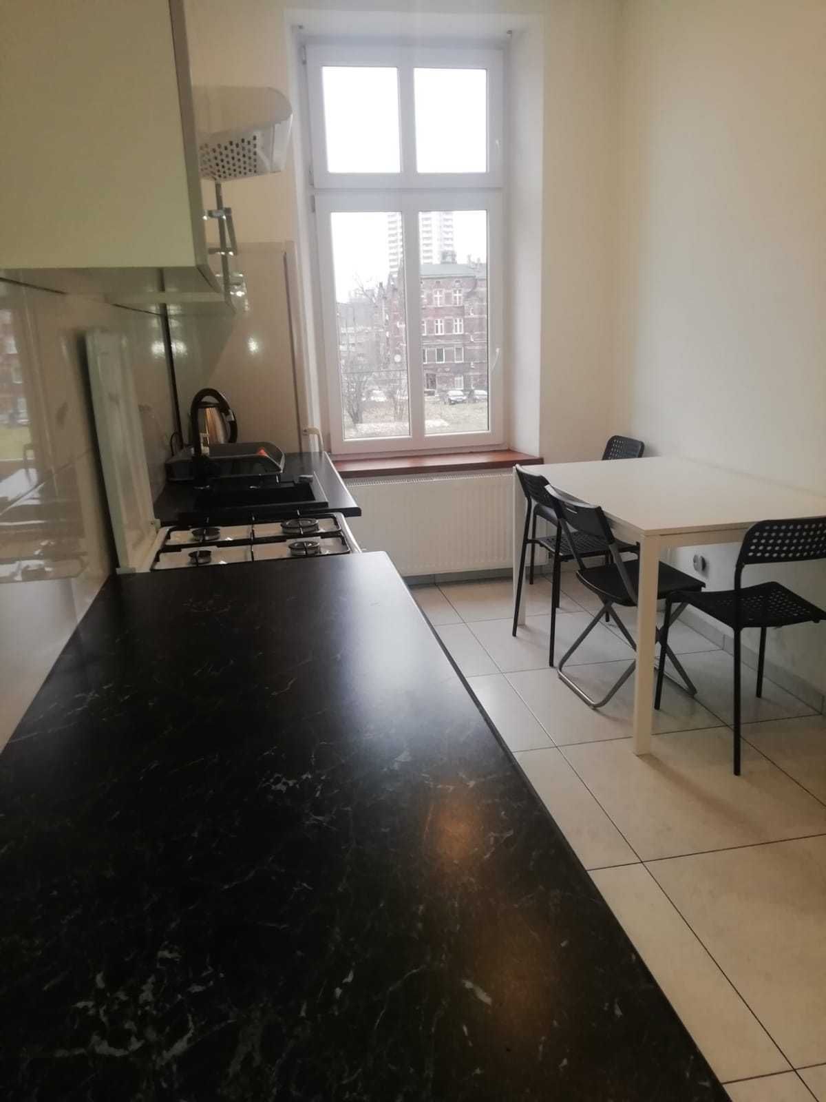 3A Katowice Centrum - Apartament dla 5 osób 2 pokoje TV WIFI PARKING