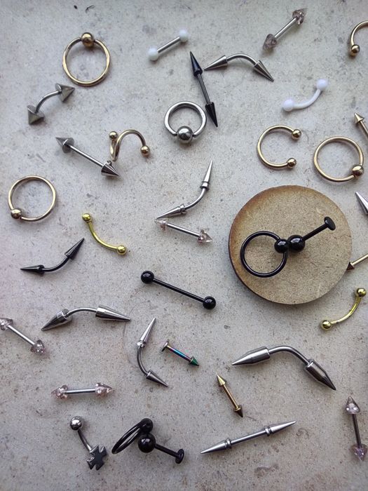 Piercings aço cirúrgico